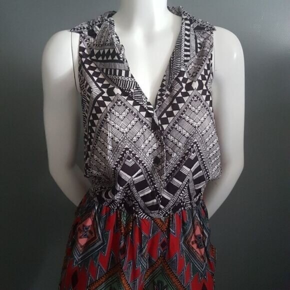 Southwestern Motif Romper - Picture 5 of 11